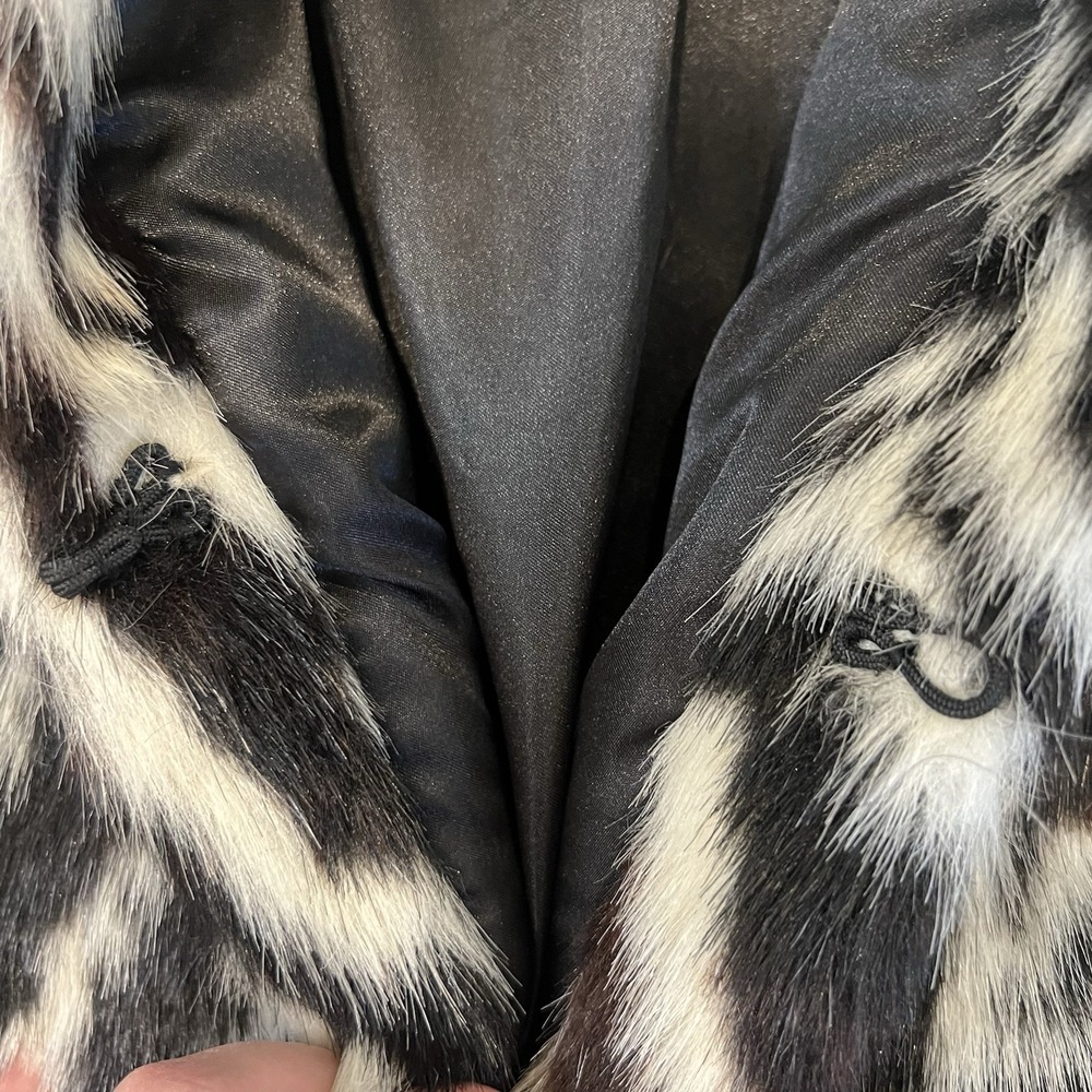 NWT Catherine Malandrino Faux Fur Zebra Coat Size Large Femme Luxury Glam Jacket - Picture 6 of 10